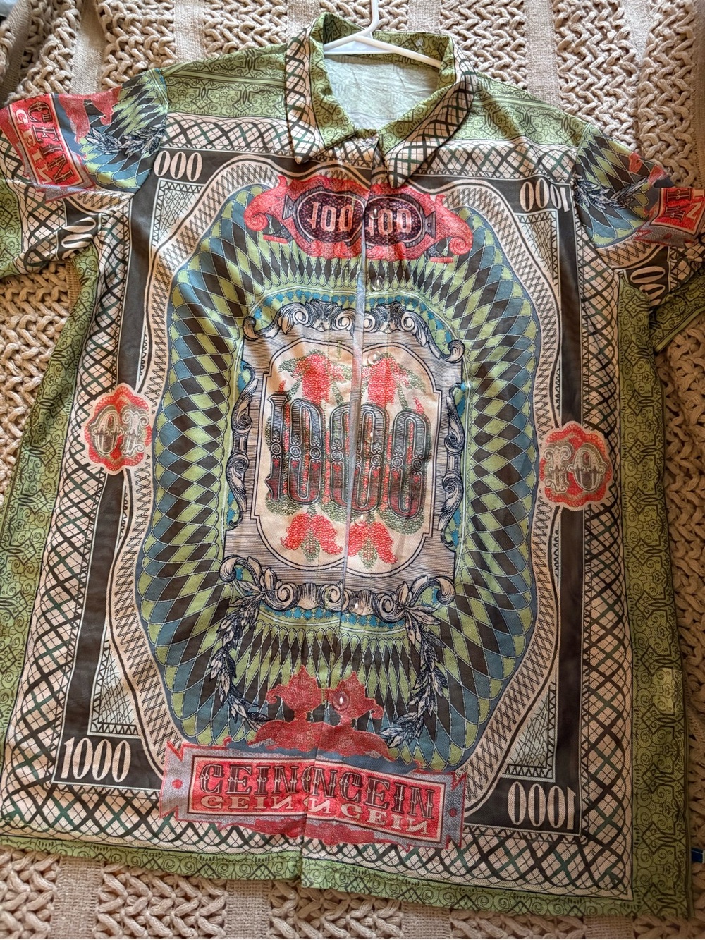 Bold Graphic Statement Button-Up Shirt in Green and Red